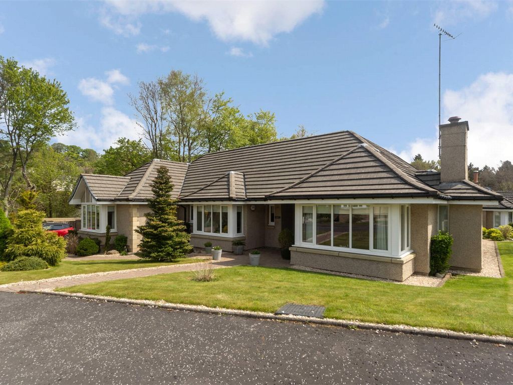 6 bed detached house for sale in Byretown Grove, Kirkfieldbank, Lanark