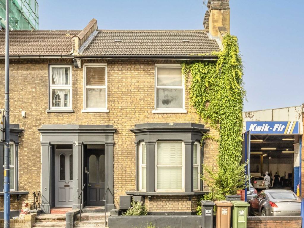 2 bed flat to rent in Lee High Road, London SE13 Zoopla