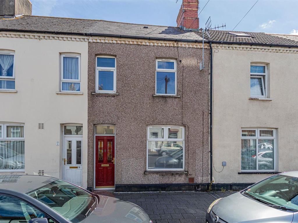 3 bed terraced house to rent in Cornwall Street, Grangetown, Cardiff