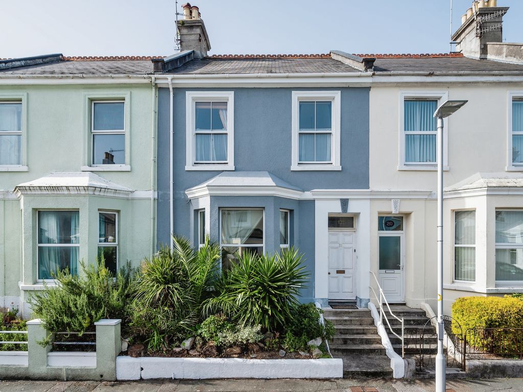 2 bed flat for sale in Palmerston Street, Stoke, Plymouth PL1, £140,000