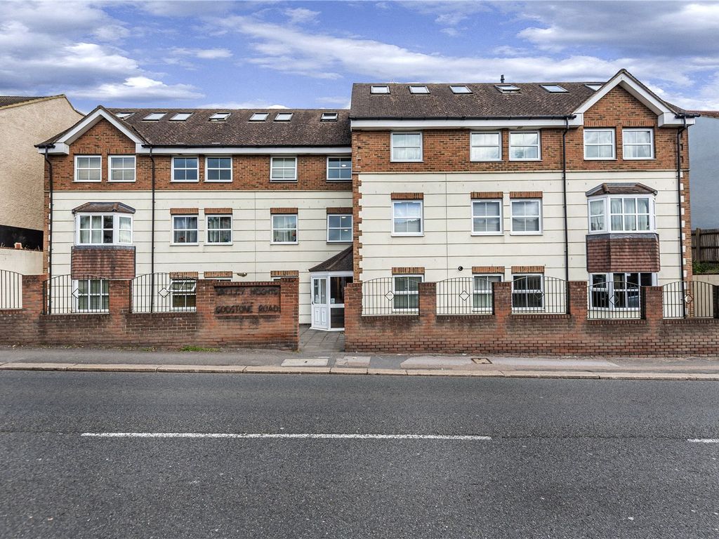2 bed flat for sale in Godstone Road, Whyteleafe, Surrey CR3 Zoopla