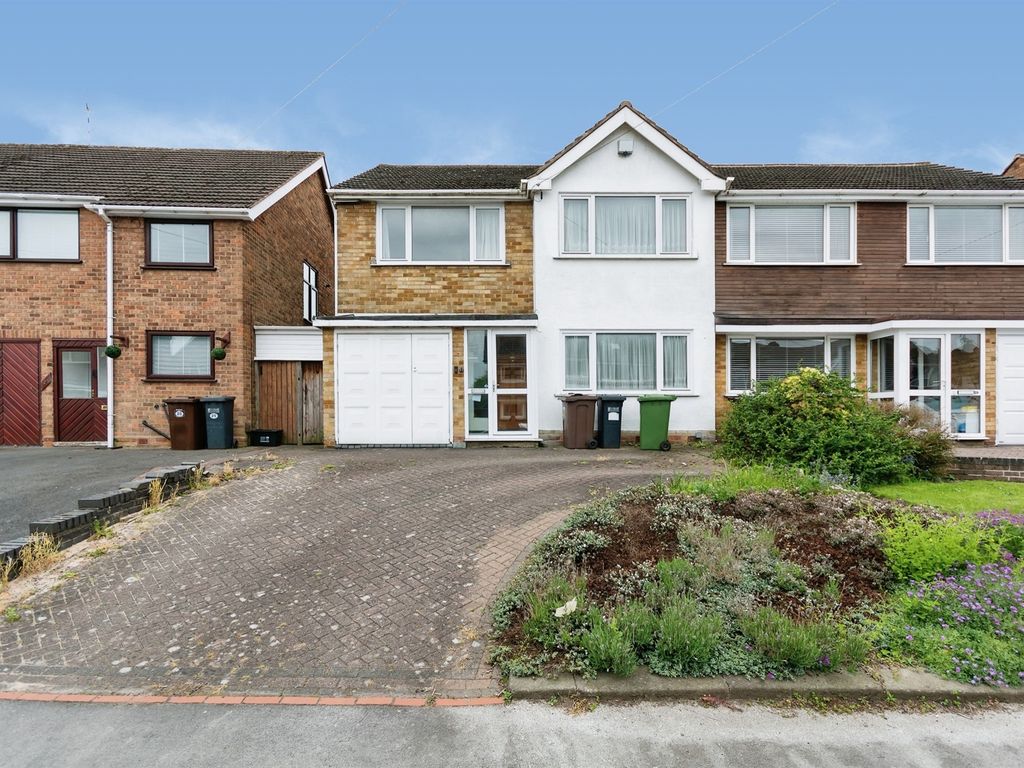 3 bed semidetached house for sale in Pear Tree Crescent, Shirley, Solihull B90, £260,000 Zoopla