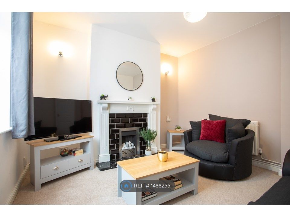 4 bed detached house to rent in Oakfield Street, Lincoln LN2 Zoopla