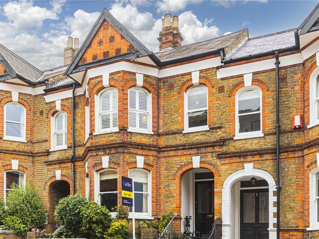 5 bed terraced house for sale in Cowper Road, Berkhamsted