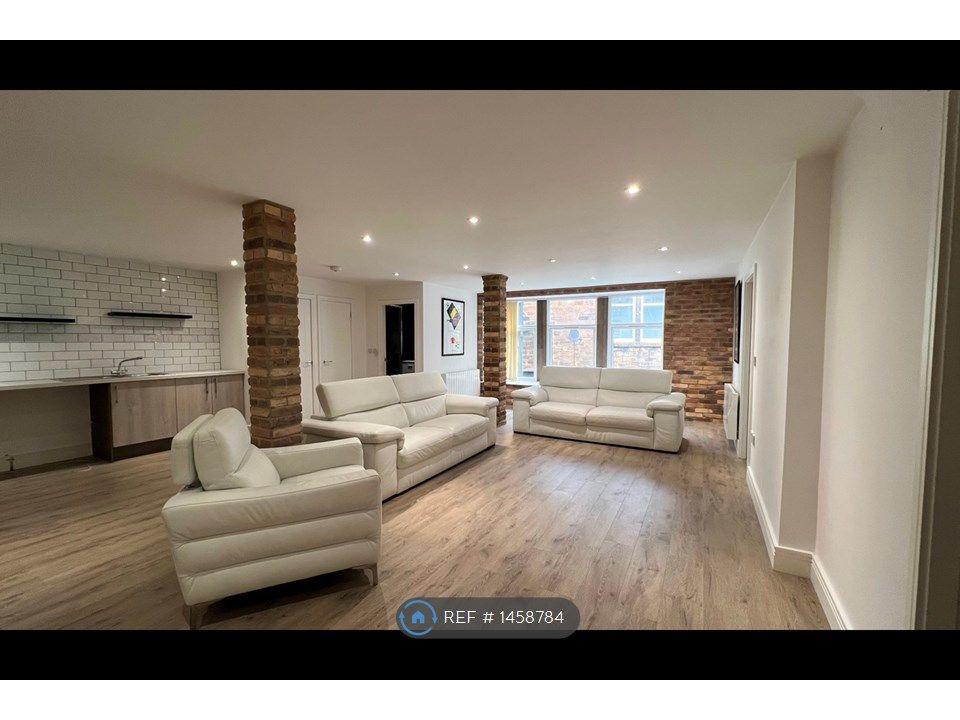 2 bed flat to rent in Bull Street, Burnley BB11 Zoopla