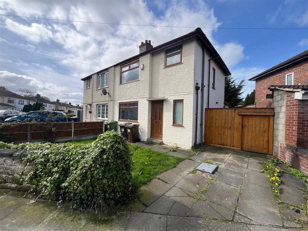 3 bed semidetached house for sale in Moorland Road, Maghull, Liverpool