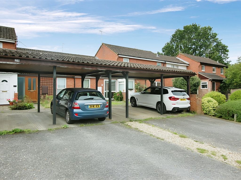 3 bed terraced house for sale in King Arthur Close, Cheltenham GL53, £