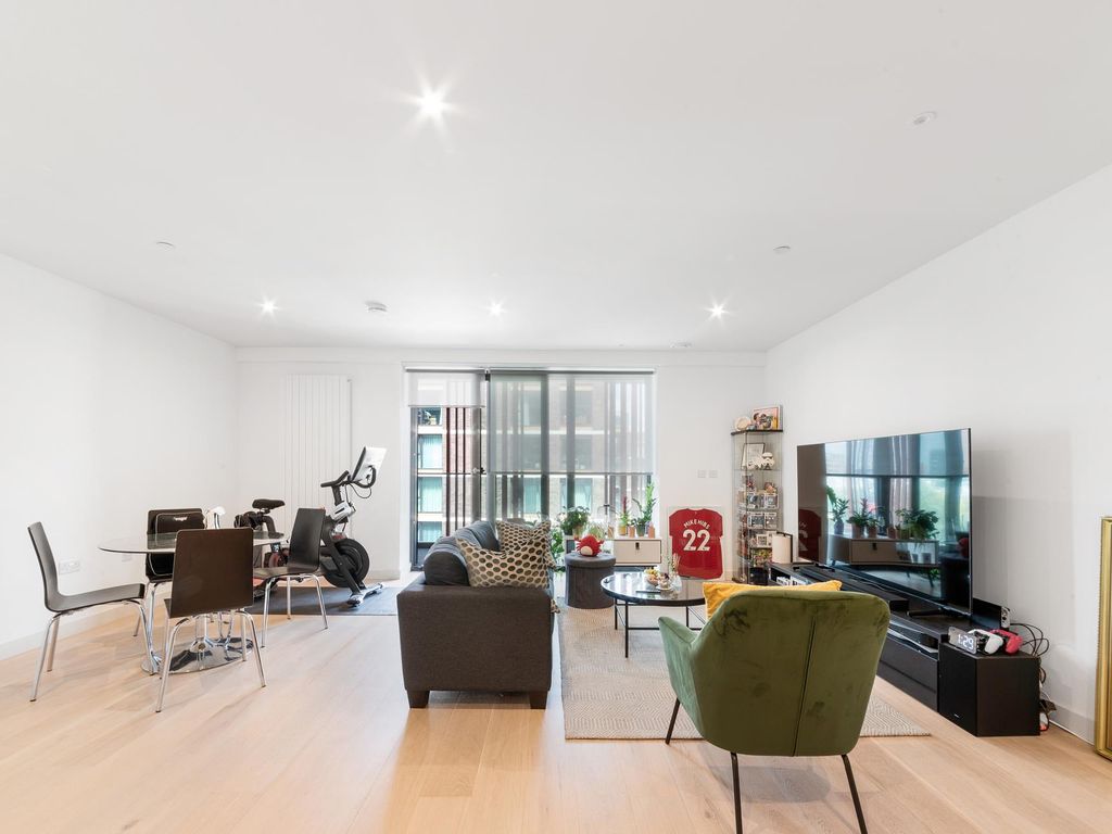 James Cook Building, Royal Wharf, London E16