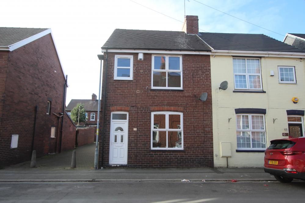 3 bed semidetached house to rent in Kings Road, Cudworth, Barnsley S72