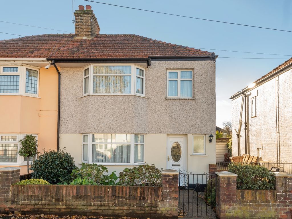 3 bed semidetached house for sale in Elsa Road, Welling DA16 Zoopla