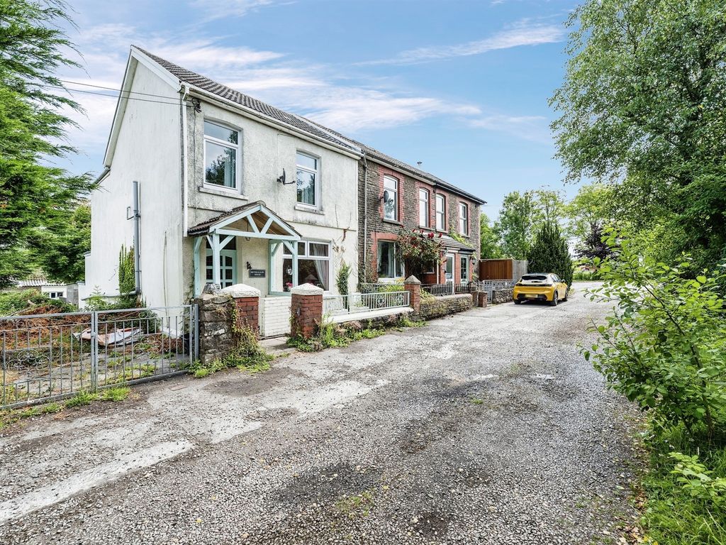 3 bed semidetached house for sale in The Common, Bryncethin, Bridgend