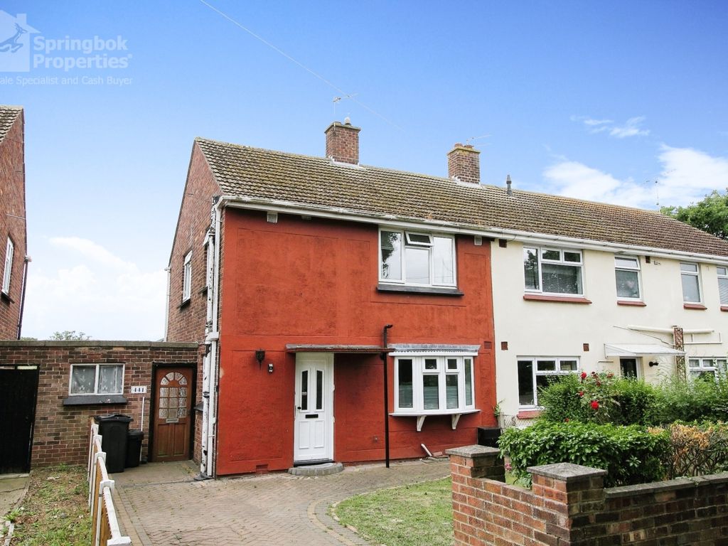 3 bed semidetached house for sale in St Johns Road, ClactonOnSea