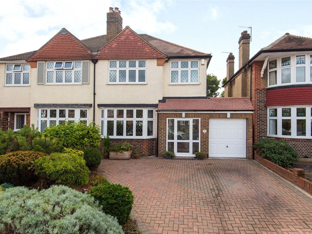 3 bed semidetached house for sale in Highdown, Worcester Park KT4 Zoopla