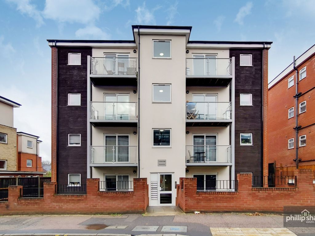 Ascot Edge, Whippendell Road WD18  