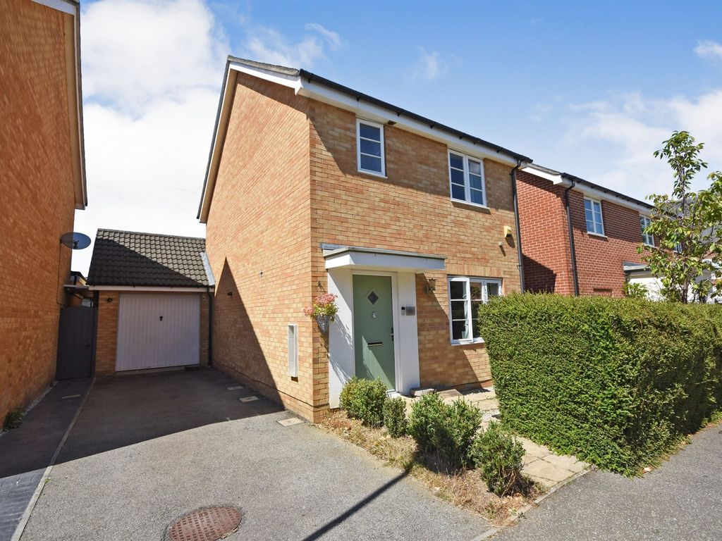 3 bed detached house for sale in Wood Grove, Silver End, Witham CM8