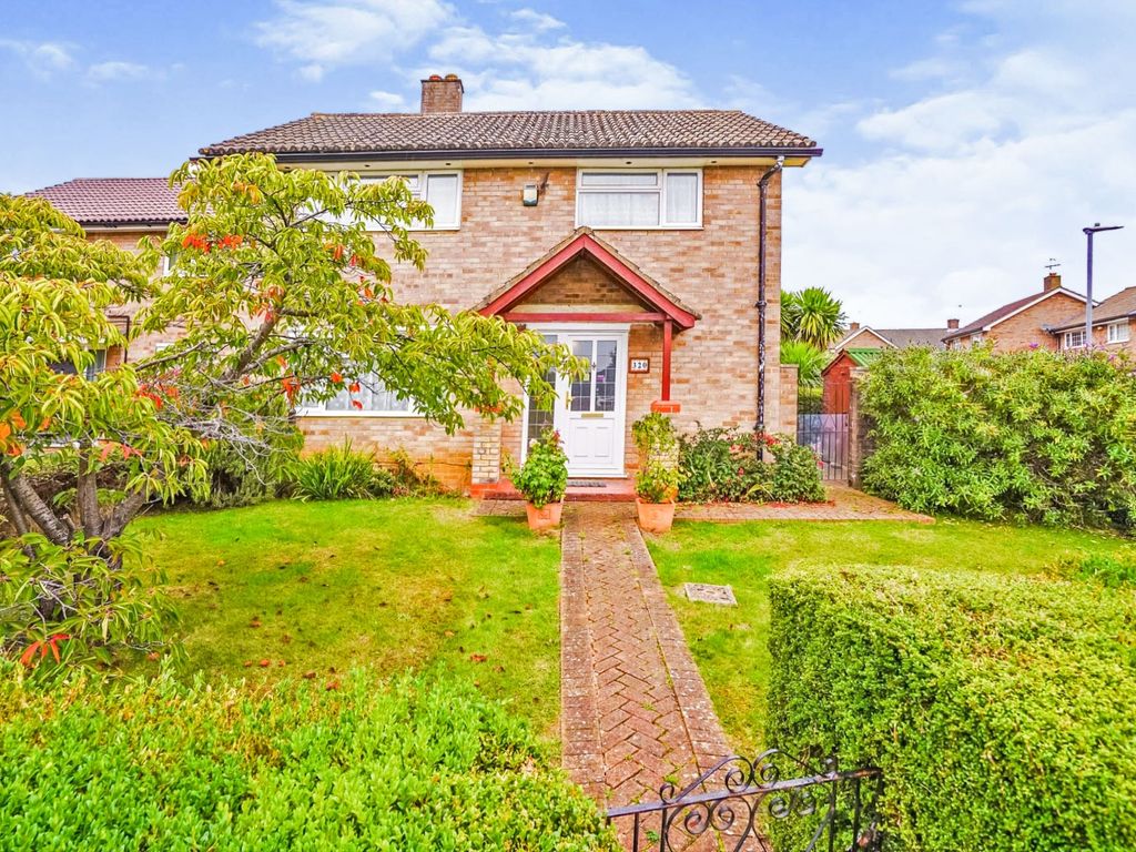 3 bed end terrace house for sale in Galley Hill, Hemel Hempstead HP1