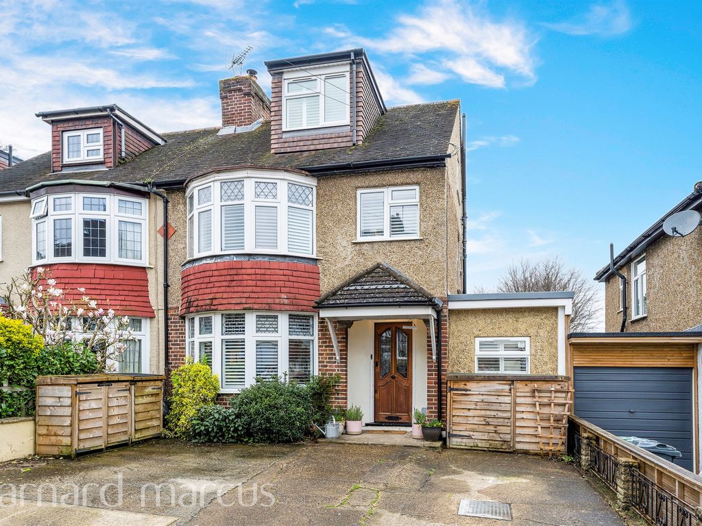 5 bed semidetached house for sale in Warren Mead, Banstead SM7 Zoopla