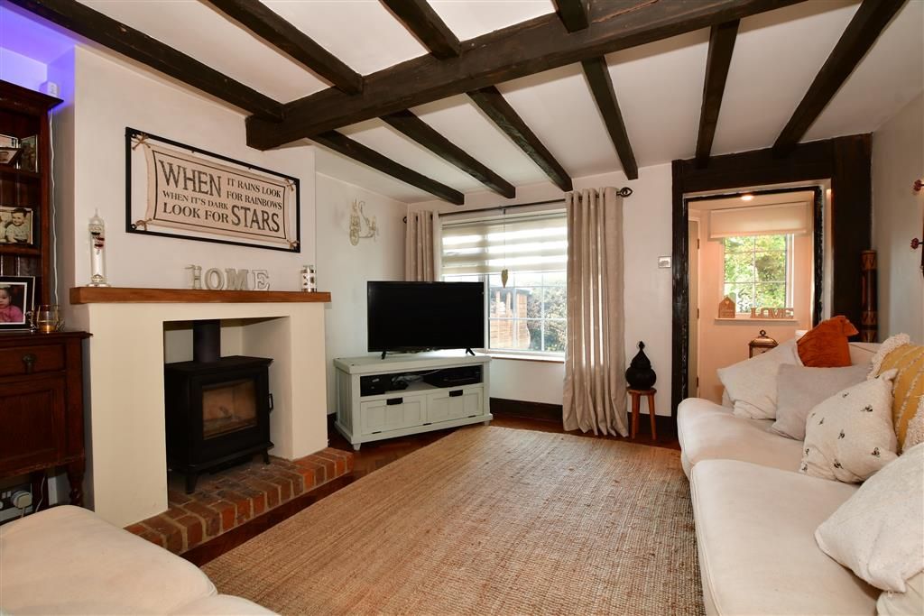 2 bed semidetached house for sale in Western Road, Crowborough, East