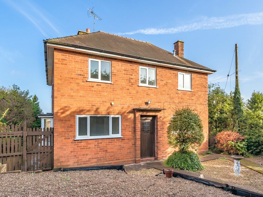 4 bed detached house for sale in Forest Close, Bewdley DY12, £375,000