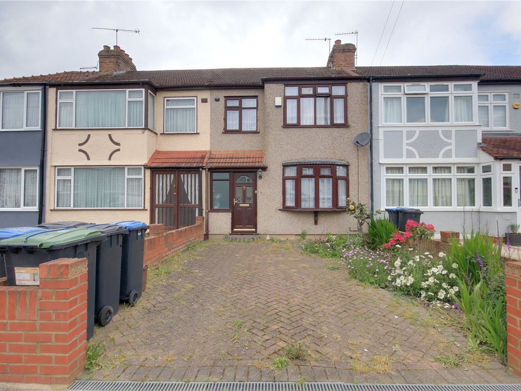 3 bed terraced house for sale in Albany Park Avenue, Enfield EN3, £425,000 Zoopla
