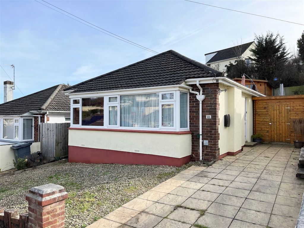 2 bed bungalow for sale in Clifton Road, Paignton TQ3 Zoopla