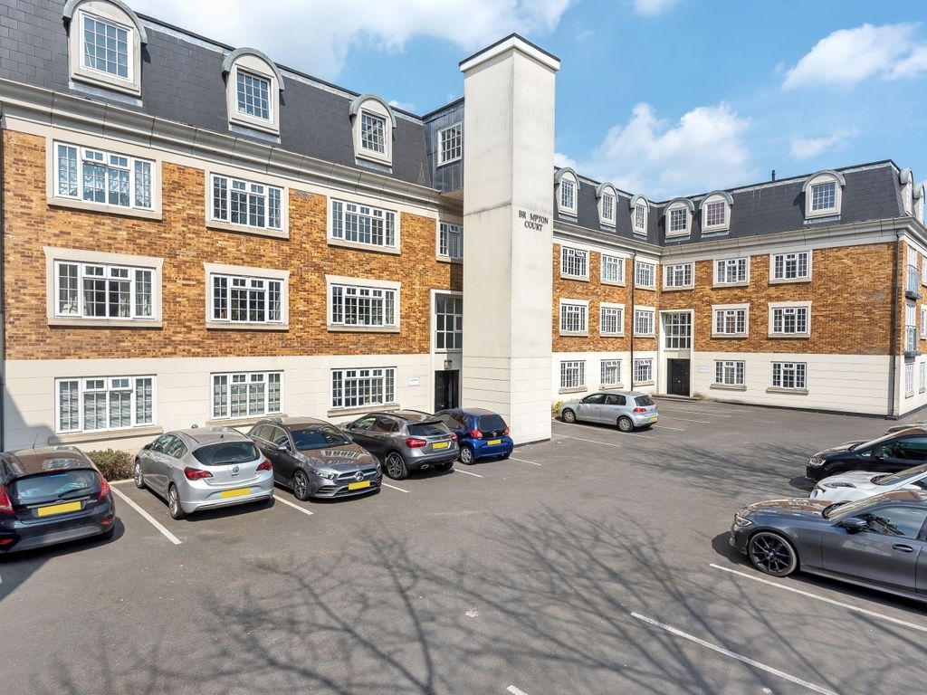 2 bed flat to rent in Tweedy Road, Bromley BR1 Zoopla