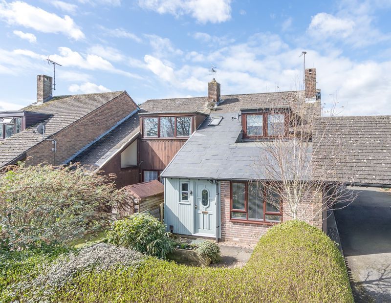 3 bed end terrace house for sale in Churchmead Close, Lavant