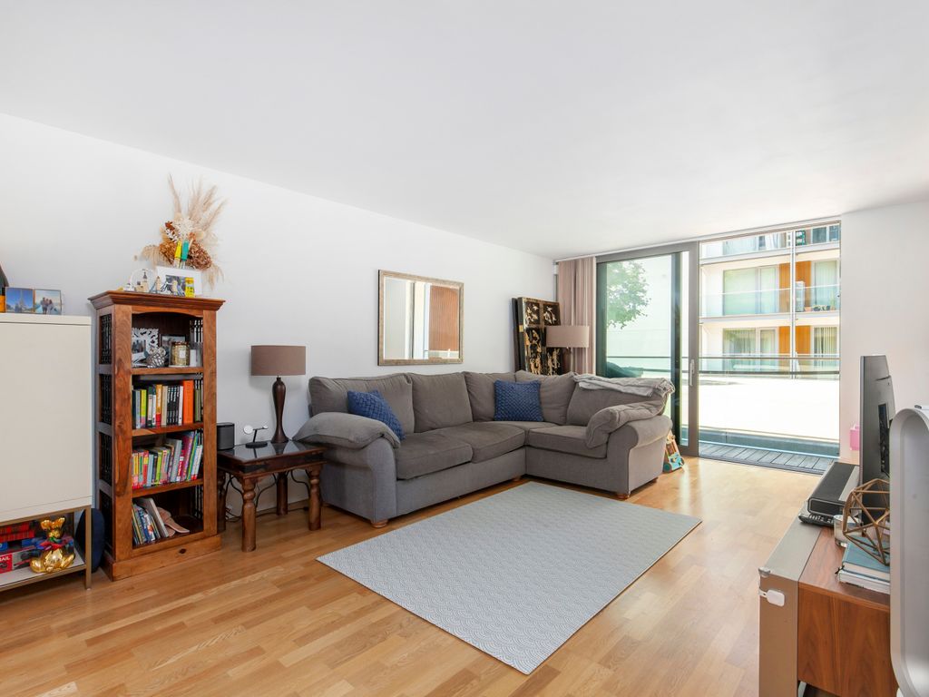2 bed flat for sale in Highbury Stadium Square, London N5, £750,000