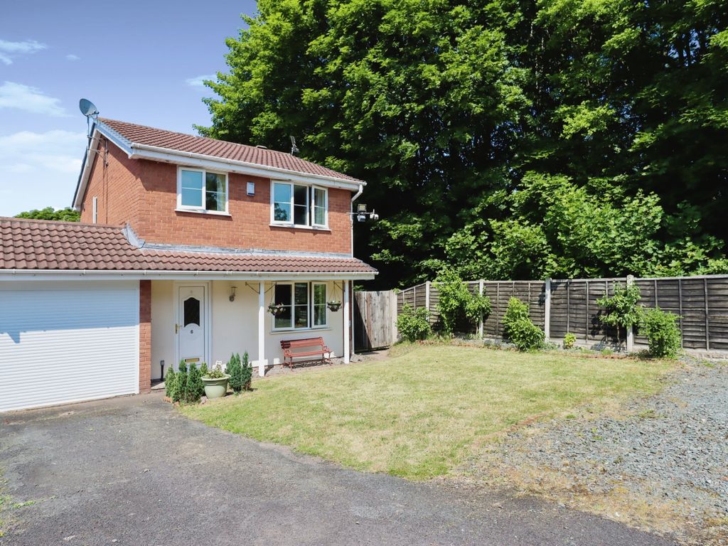 3 bed detached house for sale in Auster Close, Telford TF1 Zoopla