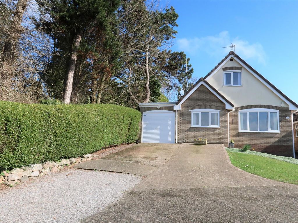 2 bed detached bungalow for sale in Keteringham Close, Sully, Penarth