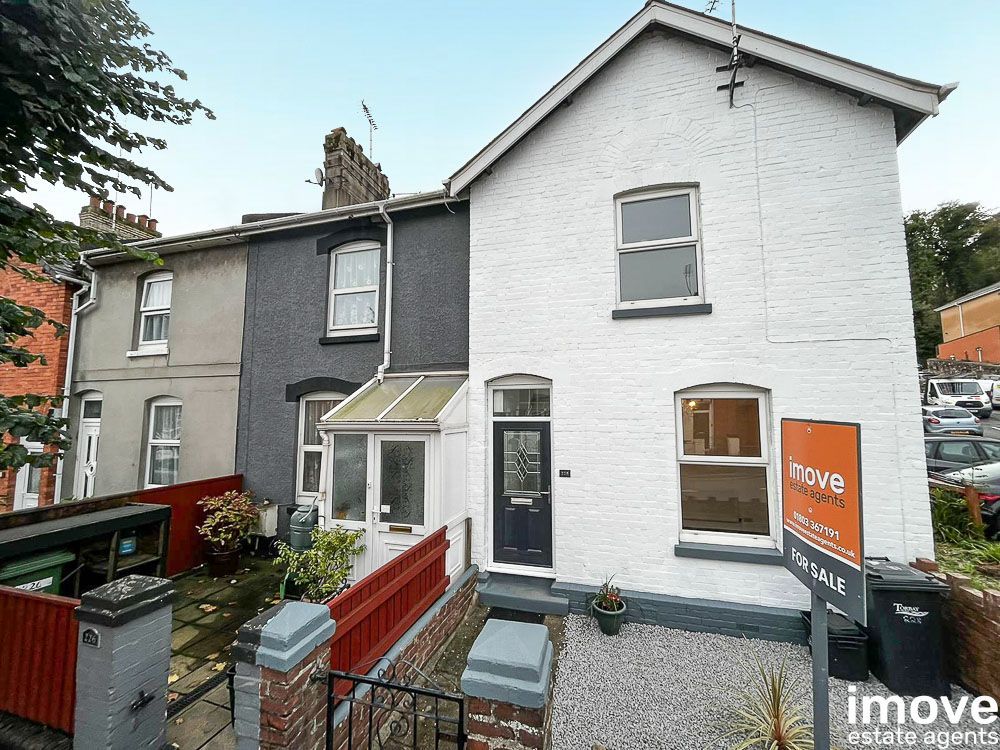 2 bed end terrace house for sale in Lymington Road, Torquay TQ1, £