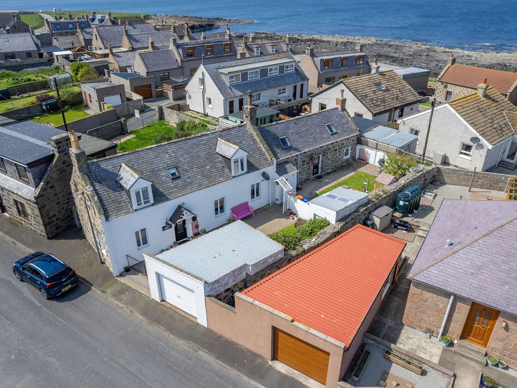 2 bed detached house for sale in Well Street, Rosehearty, Fraserburgh