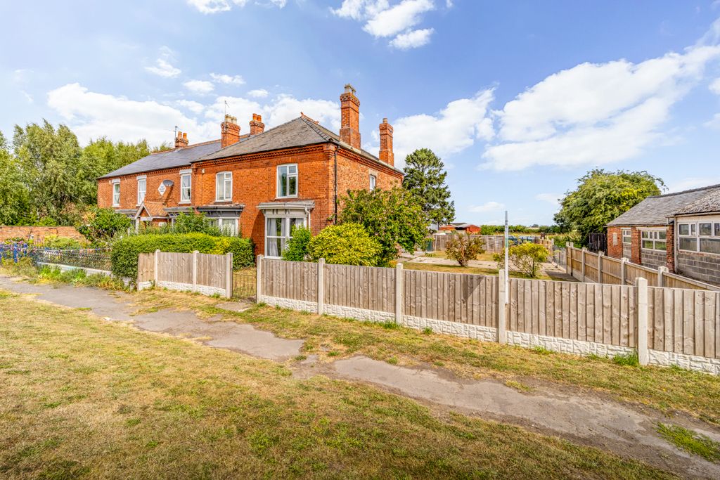 3 bed semidetached house for sale in Main Road, Frithville, Boston