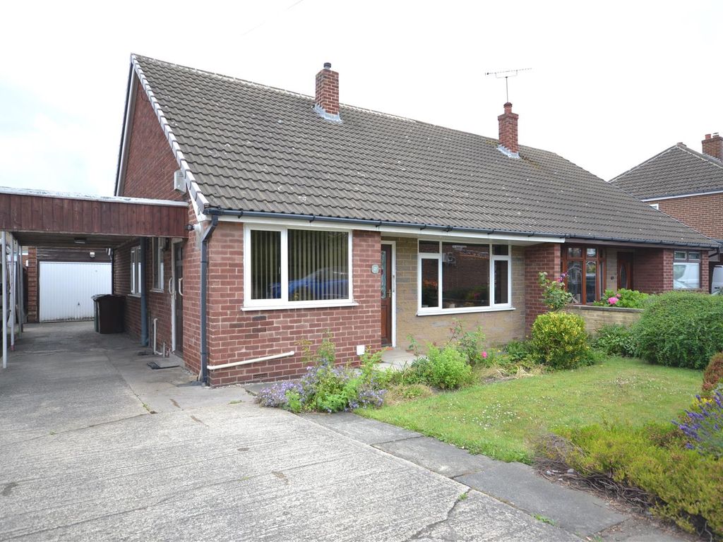 3 bed semidetached bungalow for sale in Bar Lane, Garforth, Leeds LS25