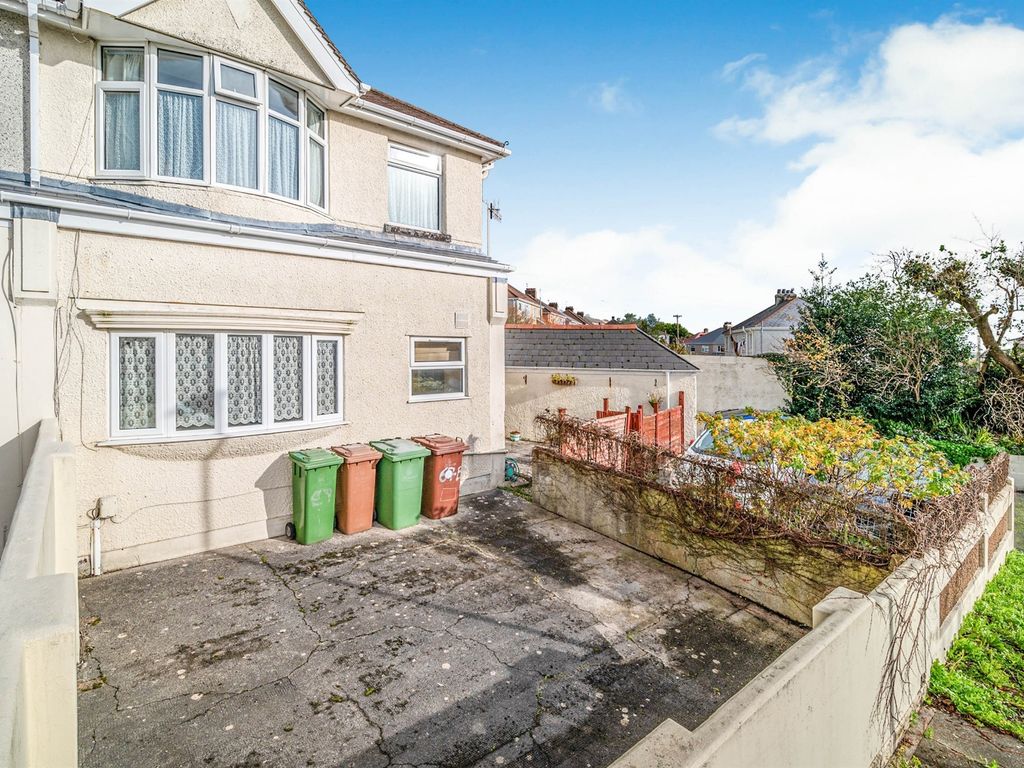 2 bed flat for sale in Higher Efford Road, Plymouth PL3, £105,000 Zoopla