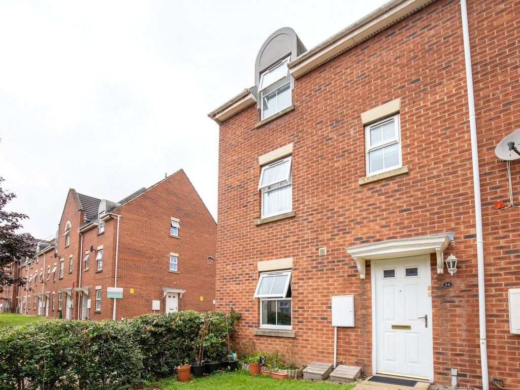 3 bed for sale in Wright Way, Stoke Park, Bristol