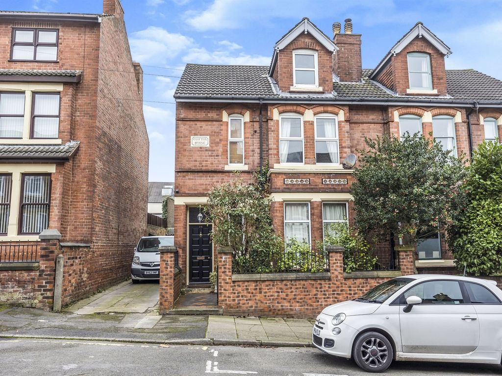5 bed semidetached house for sale in Gregory Street, Ilkeston DE7 Zoopla