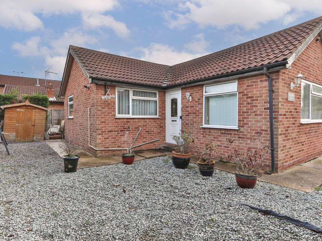 2 bed detached bungalow for sale in Acklam Road, Hedon, Hull HU12 Zoopla
