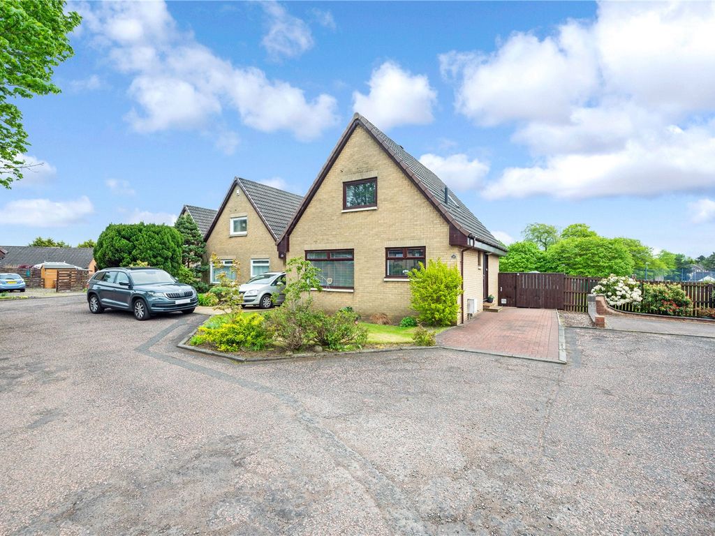 3 bed detached house for sale in Kirkfield West, Livingston Village