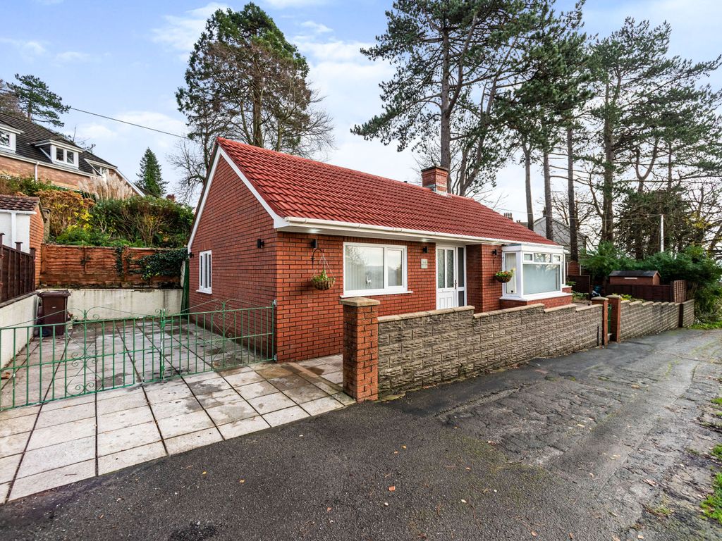 2 bed bungalow for sale in Penywern Road, Rhiddings, Neath, Neath Port