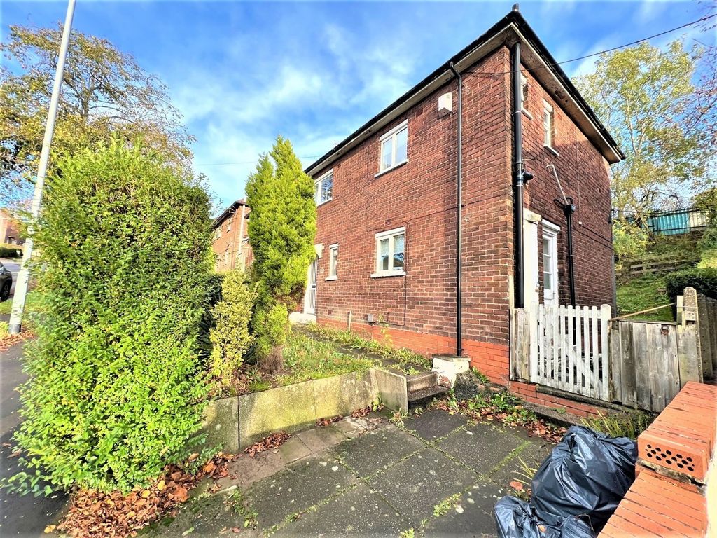 2 bed semidetached house to rent in St. Nicholas Avenue, StokeOn