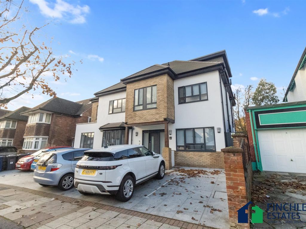 3 bed block of flats to rent in 48 Neeld Crescent, Hendon NW4 Zoopla