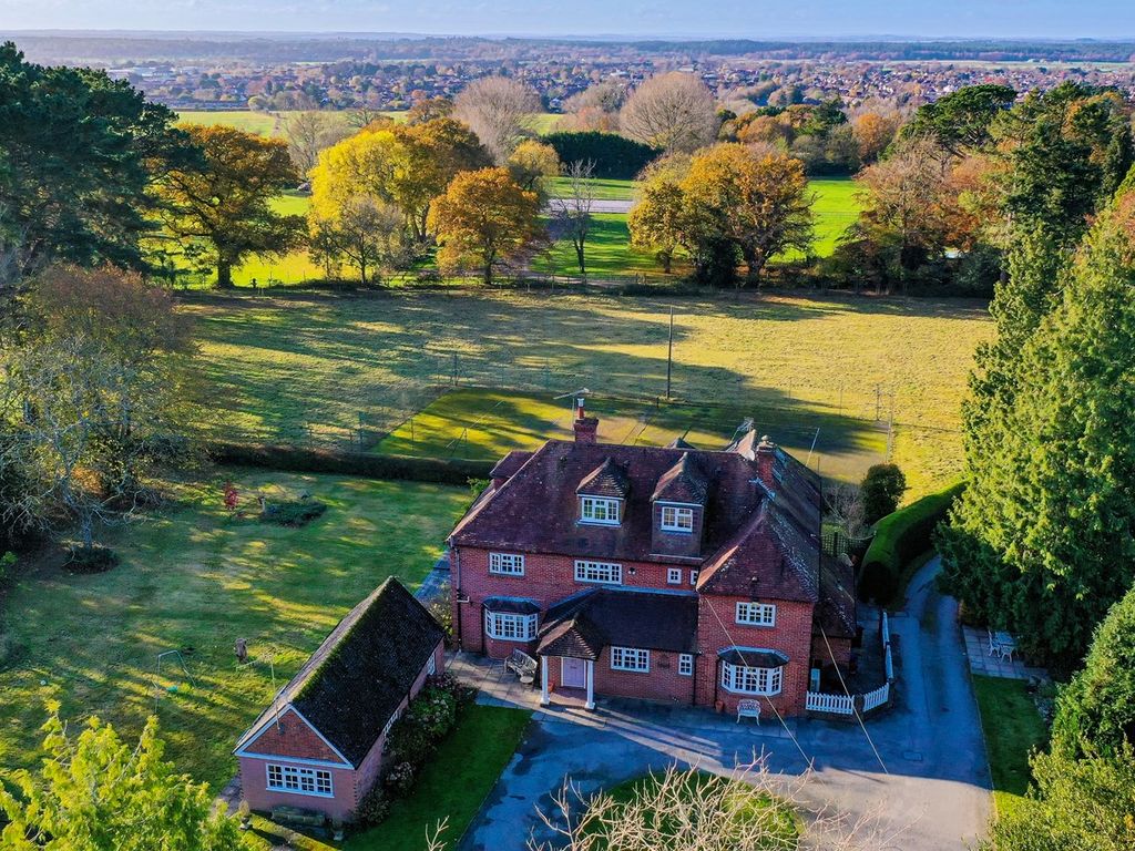 5 bed property for sale in Poulner Hill, Poulner, Ringwood BH24 Zoopla