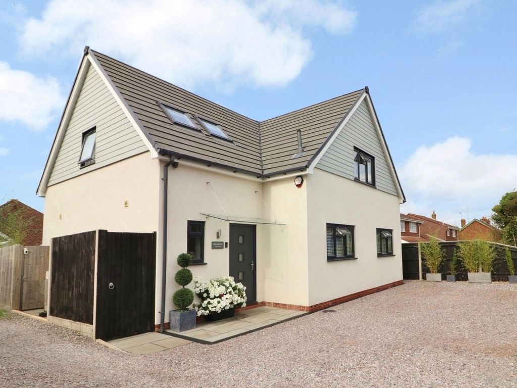 4 bed detached house for sale in St. Johns Road, Hedge End SO30, £