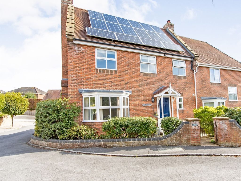 2 bed semidetached house for sale in Priestlands Corner, Priestlands