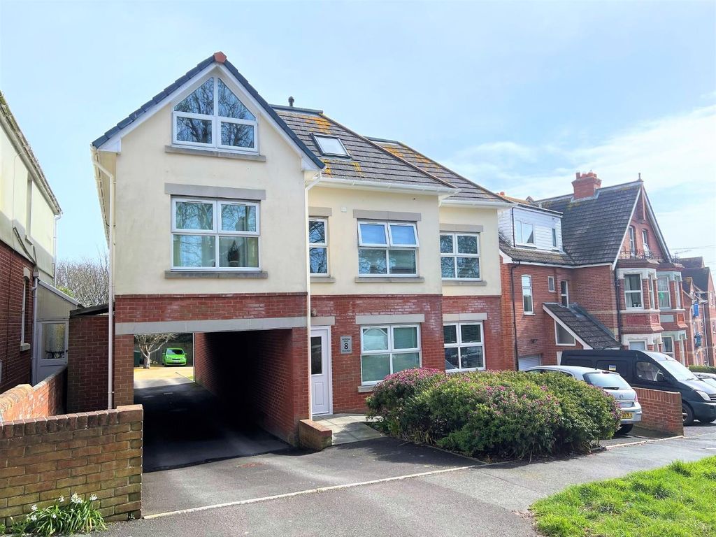 2 bed flat for sale in Sandsfoot Court, Verne Road, Weymouth DT4 Zoopla