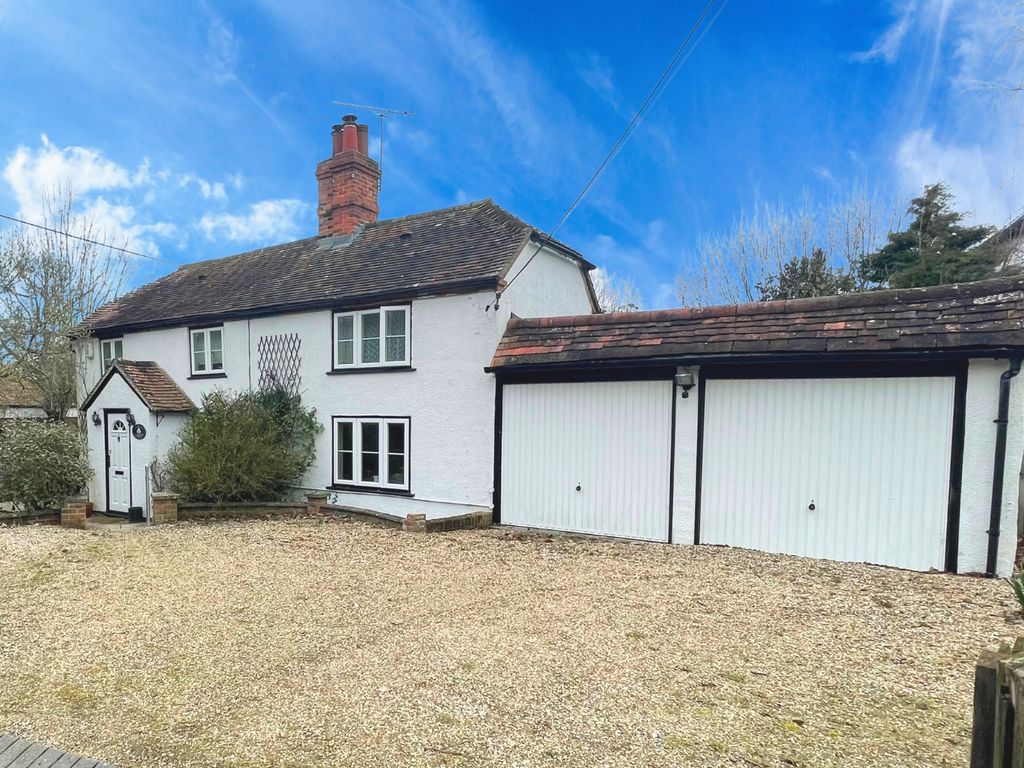 4 bed cottage for sale in Ashmore Green, Thatcham, Berkshire RG18 Zoopla
