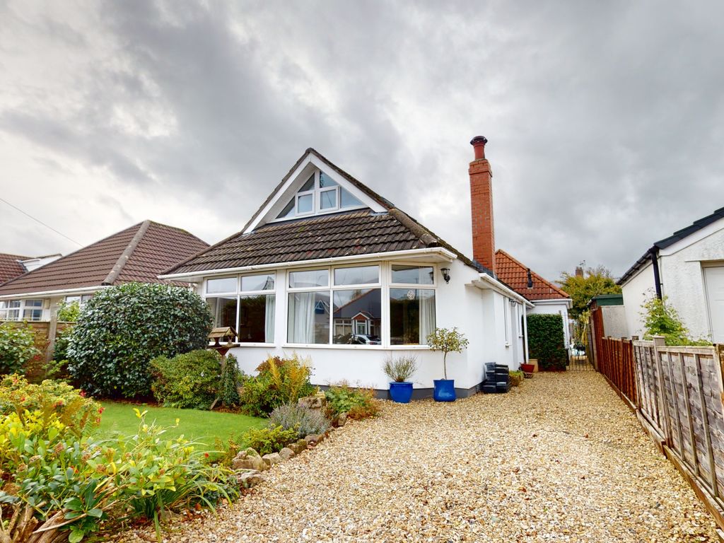 2 bed bungalow for sale in LonYDeri, Rhiwbina, Cardiff CF14 Zoopla