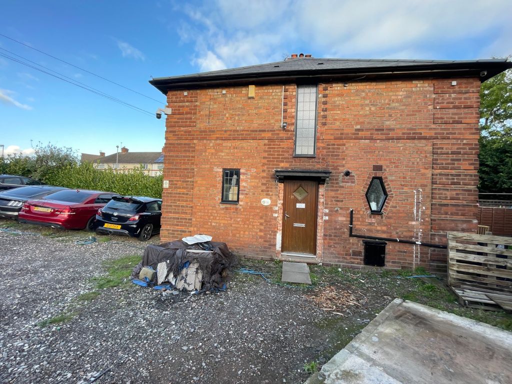 3 bed semidetached house for sale in Wandsworth Road, Great Barr