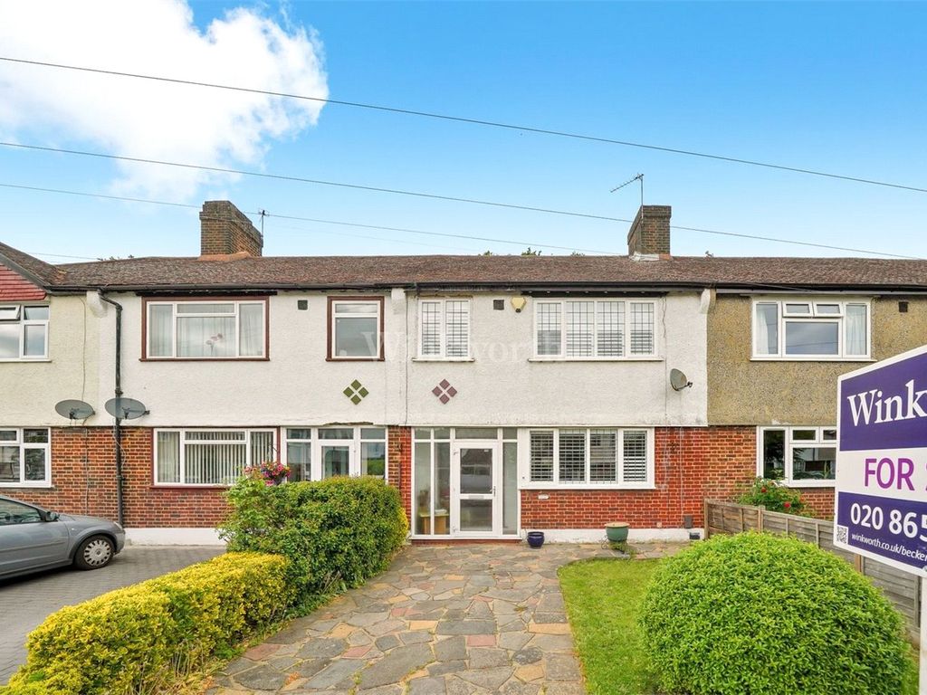3 bed terraced house for sale in Lloyds Way, Beckenham BR3 Zoopla